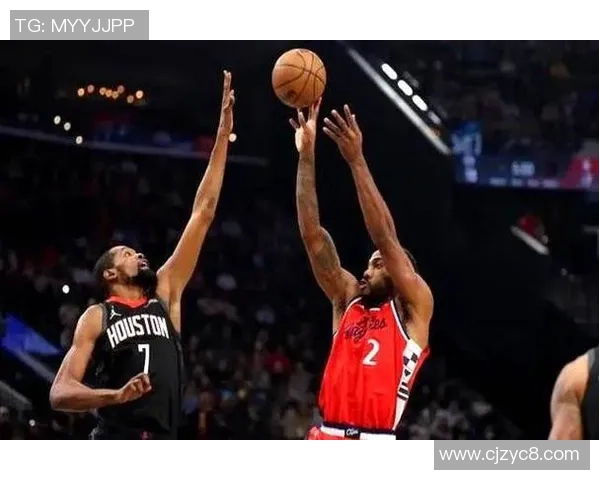 火箭与雄鹿激战三月末NBA巅峰对决引发球迷热议